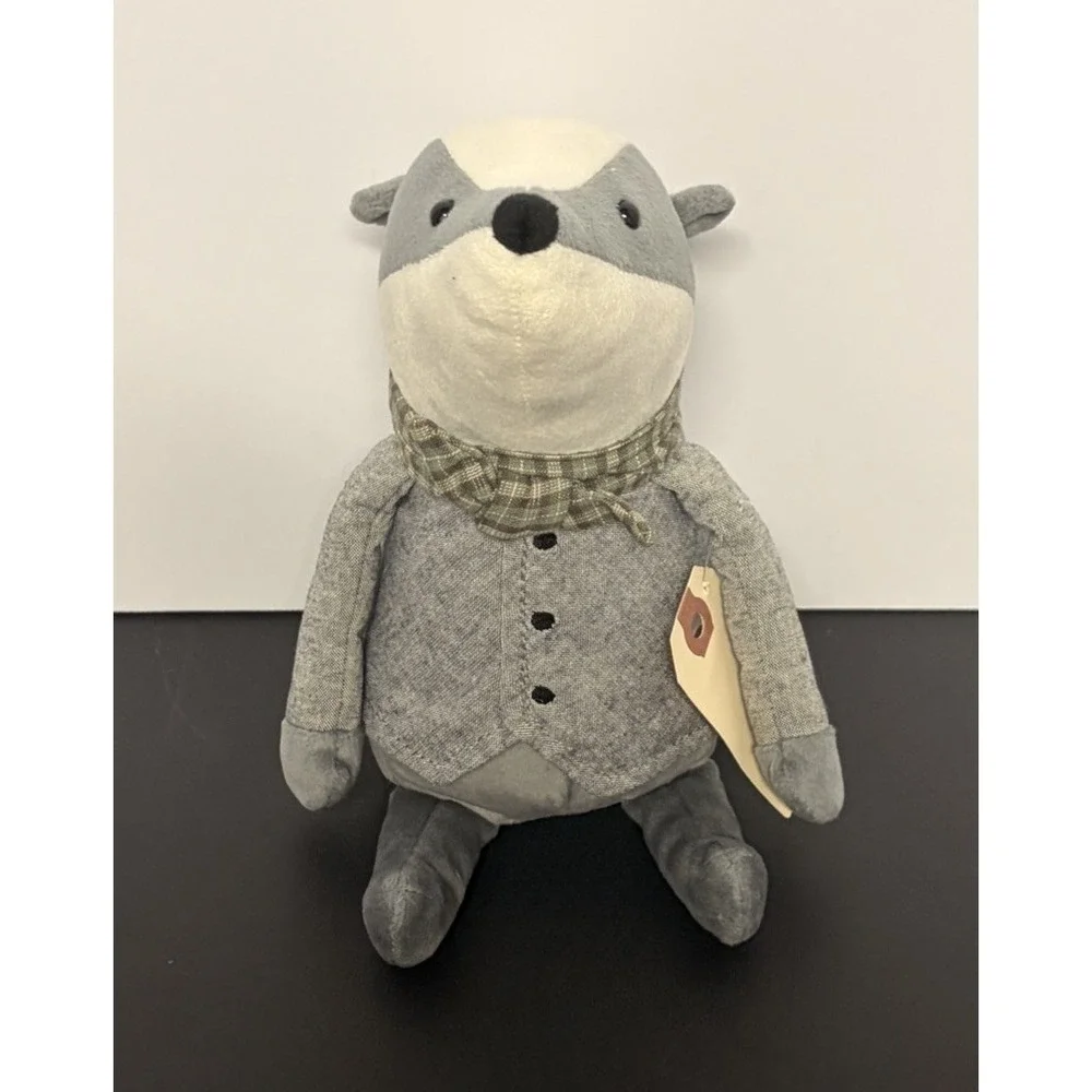 Jellycat Riverside Rambler Badger Retired NWT 8.5